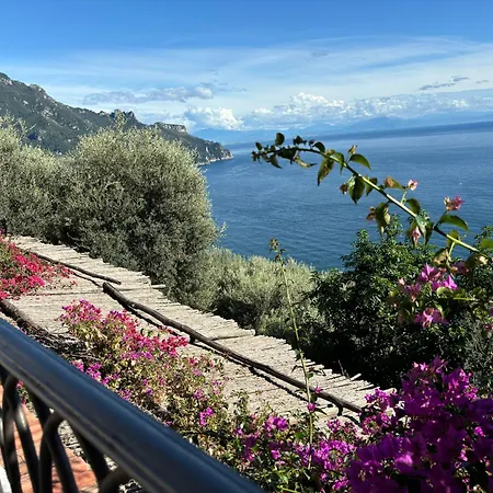 Apartment I Limoni